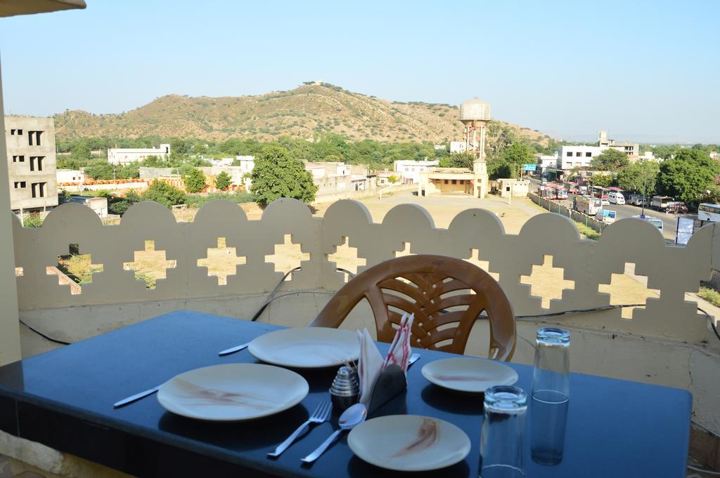 Hotel Amer View Jaipur Buitenkant foto